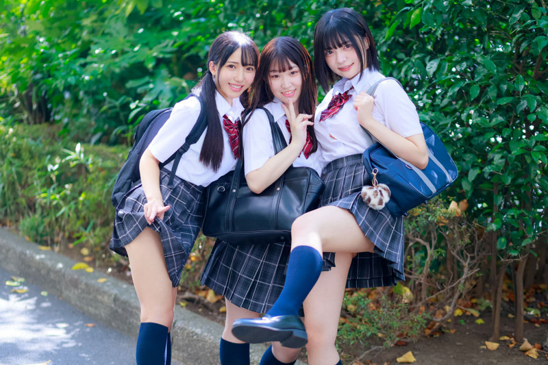 ゆみ＆おと＆まこ 無料サンプル動画画像(1) 【フルエロ動画】